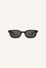 Load image into Gallery viewer, Le Bucheron - Solid Black/Solid Black