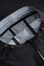Load image into Gallery viewer, Dyngja Shell Jacket