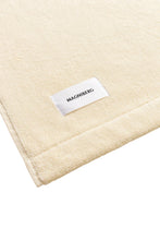 Load image into Gallery viewer, Gelato Towel - Cocunut White
