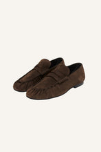 Load image into Gallery viewer, Loafers - Suede
