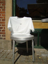 Load image into Gallery viewer, Boxy Heart tee - Front
