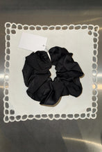 Load image into Gallery viewer, DM Scrunchie - Black
