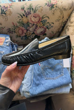 Load image into Gallery viewer, Alba Loafer
