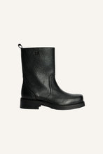 Load image into Gallery viewer, Delaware Structure Leather Boots
