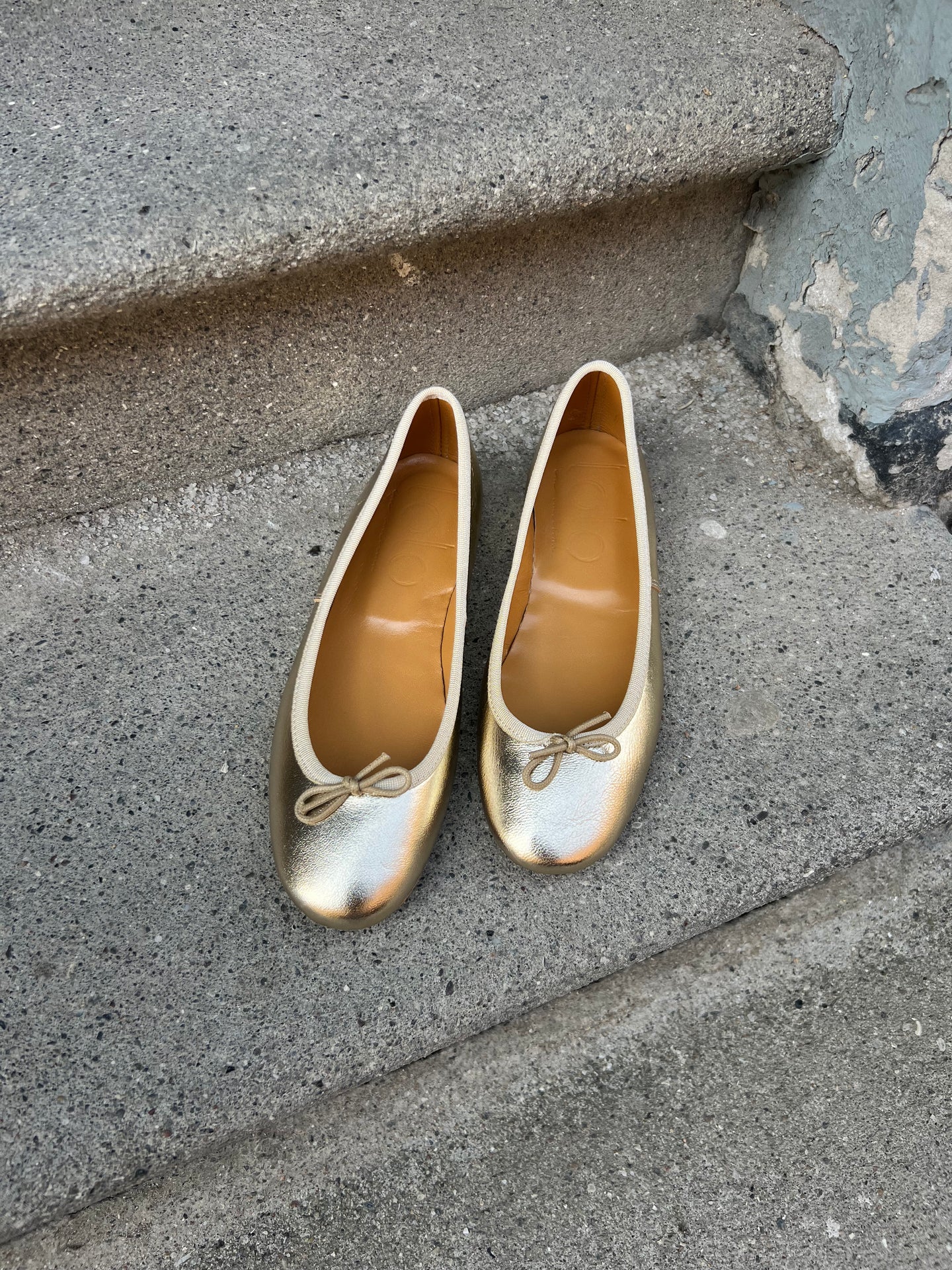 Capri Ballerina - Gold