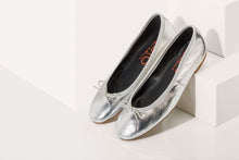 Load image into Gallery viewer, Capri Ballerina - Silver
