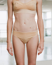 Load image into Gallery viewer, Enna Thong Daf Yellow

