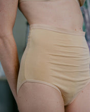 Load image into Gallery viewer, Highwaist Bell Pants Daf Yellow
