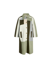 Load image into Gallery viewer, Jyron Patch Coat Multi
